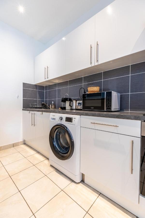 Cosy T2 Renove, Proche Centre-Ville-Fibre/Netflix Монлюсон Экстерьер фото
