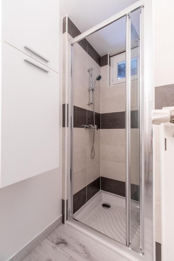Cosy T2 Renove, Proche Centre-Ville-Fibre/Netflix Монлюсон Экстерьер фото